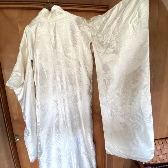 KYOYA silk wedding kimono - Picture 1 of 6